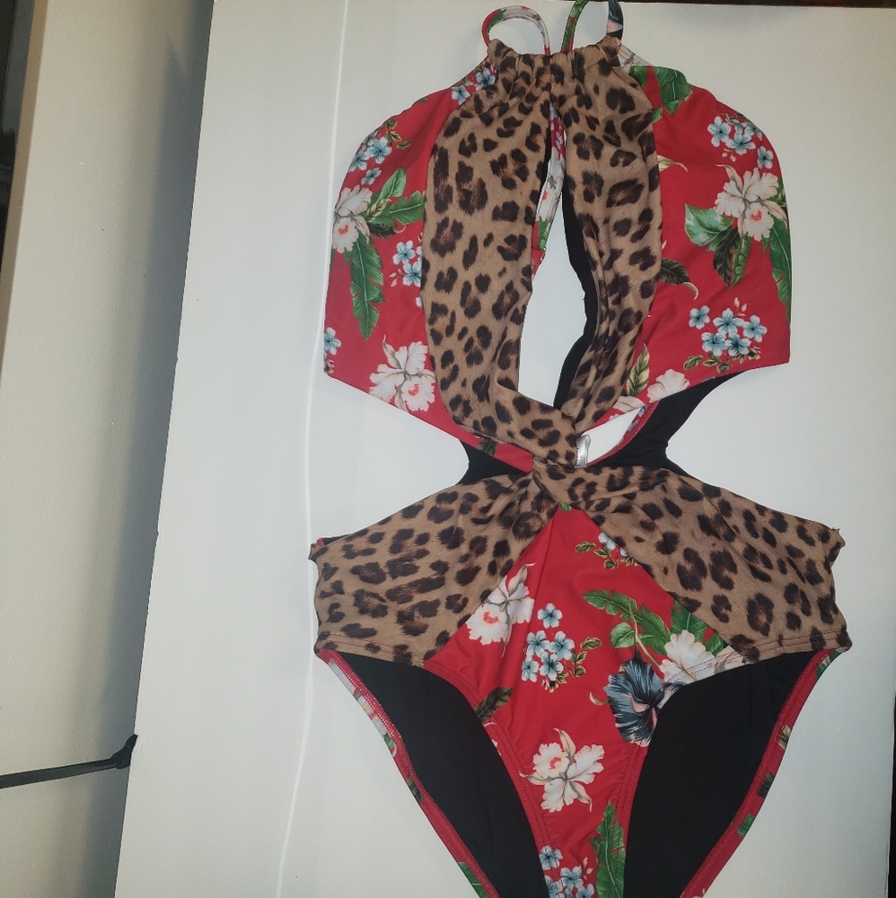 VENUS red & brown leopard floral swim